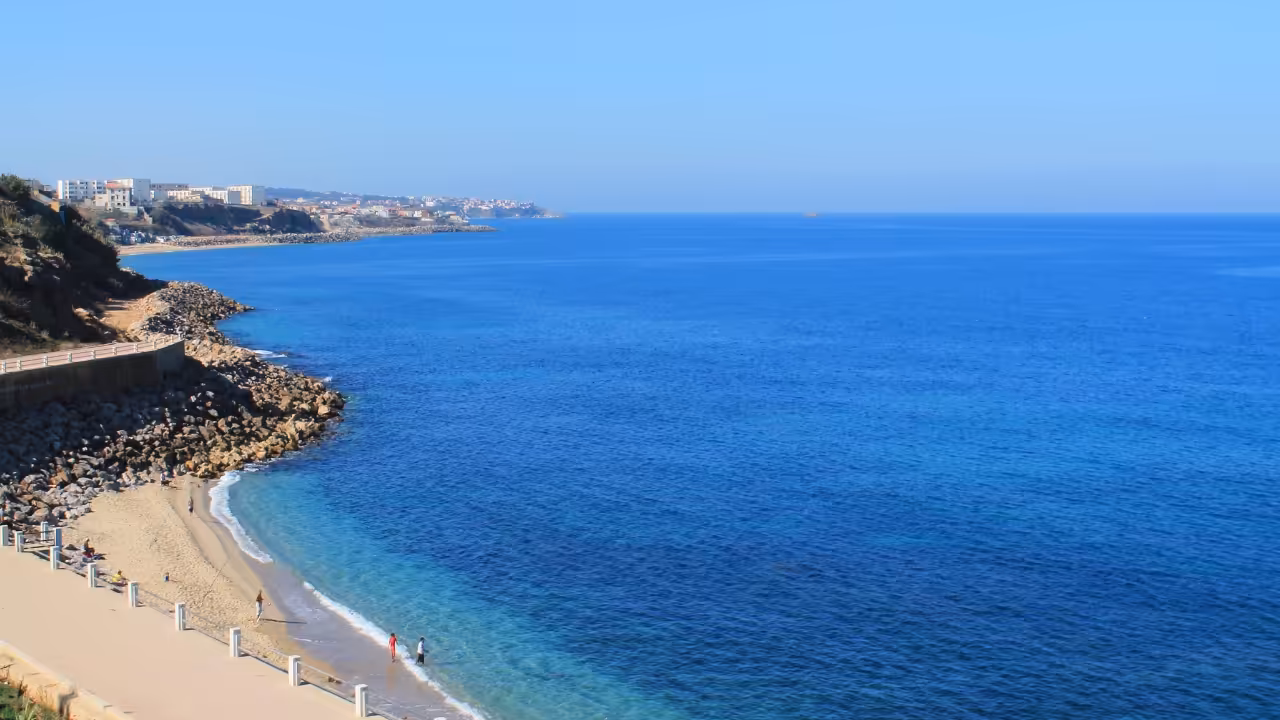 Arrière-plan - Paysage algérien inspirant pour l'apprentissage